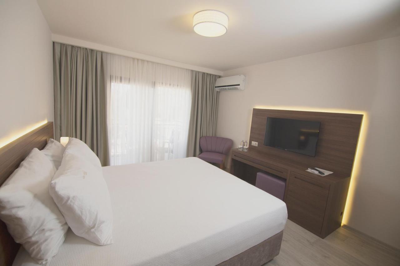 Neopol Hotel Kusadasi Exterior photo